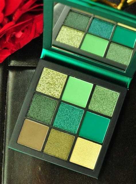 Green Eyeshadow Palette 4