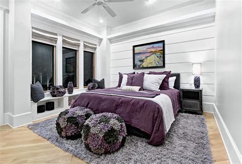 Grey and Purple Decor Ideas