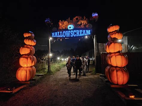 Hallowscream rides