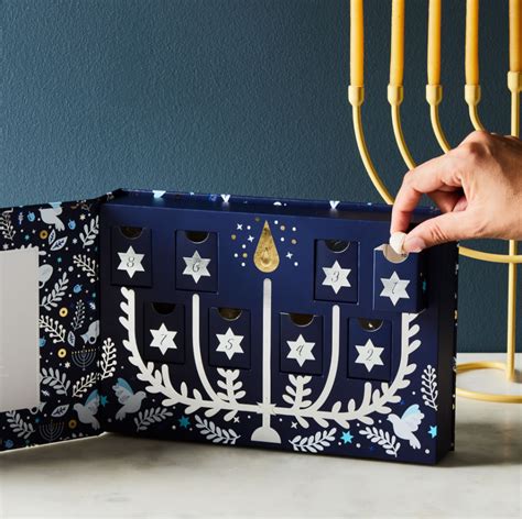 Hanukkah advent calendar countdown activities