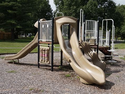 Outdoor recreation along the Harry S Truman Drive