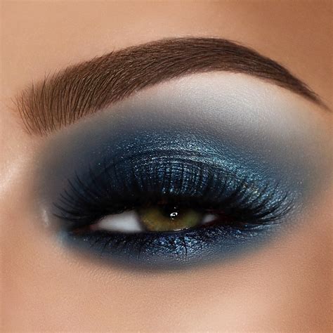 Blue Eyeshadow Palettes for Hazel Eyes