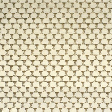 Hazel neutral background