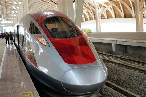 High-Speed Train