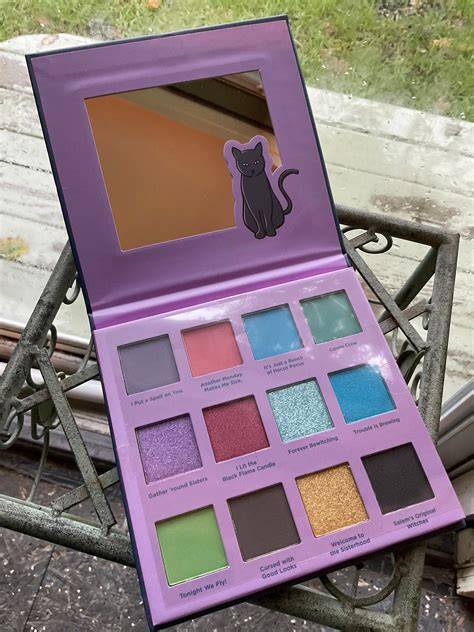 Hocus Pocus Eyeshadow Palette