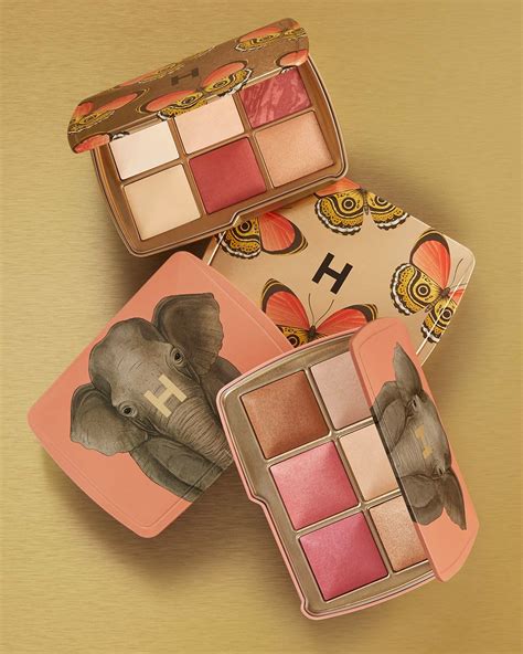 Barneys Hourglass Palette for All Skin Tones