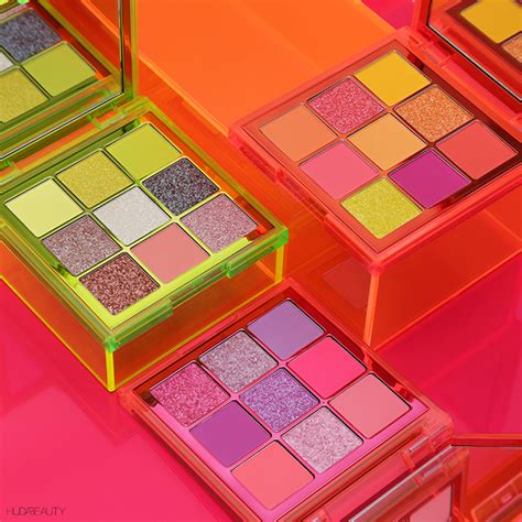 Huda Beauty Neon Obsessions Palette