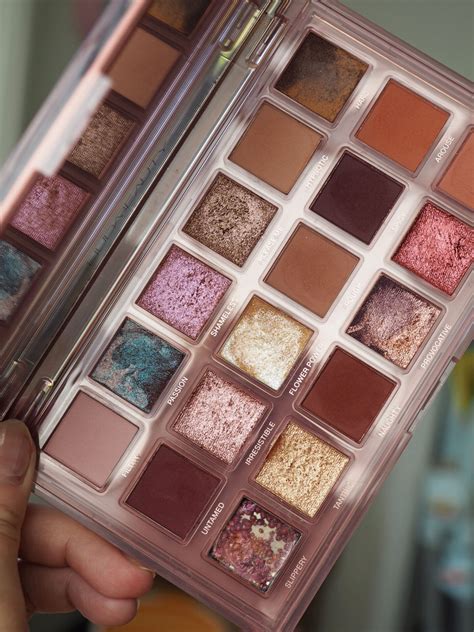 Huda Naughty Palette Looks