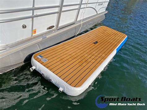 Inflatable dock platform for water activities