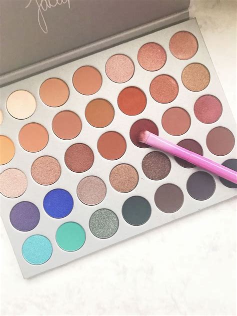 Jaclyn Hill Eyeshadow Palette Worth the Hype