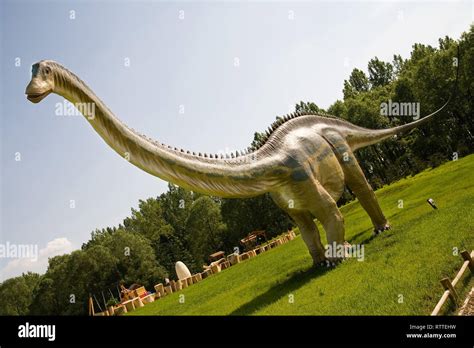 Jurassic Park Diplodocus