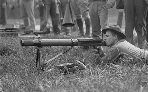 Lewis Gun