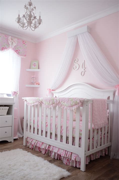 Light Pink Nursery Decor Ideas