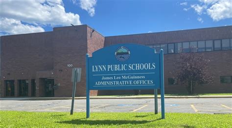 Lynn School Image 2