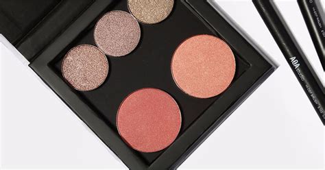 Magnetic Makeup Palette 7