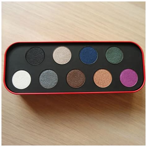 Make Up For Ever Artistic Waterproof Eyeshadow Palette