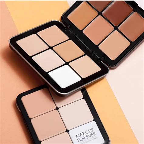 Makeup Forever Lift Makeup Foundation Palette