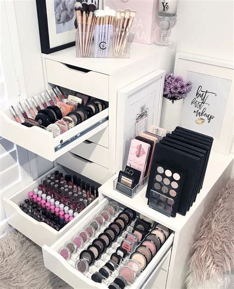 Makeup Organization Ideas for Small Spaces