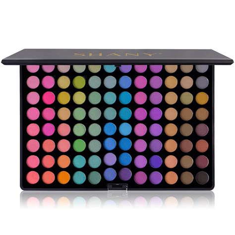 Makeup Palette with Satin Shades and Finishes