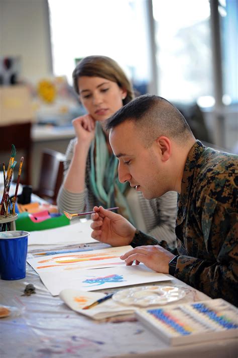 Marine art therapy