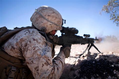 Marine Corps Machine Gunner Tactics