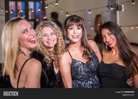 Mature Party Photography