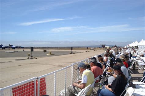 Crowd at the MCAS Miramar Air Show