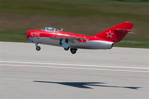 Mikoyan-Gurevich MiG-15