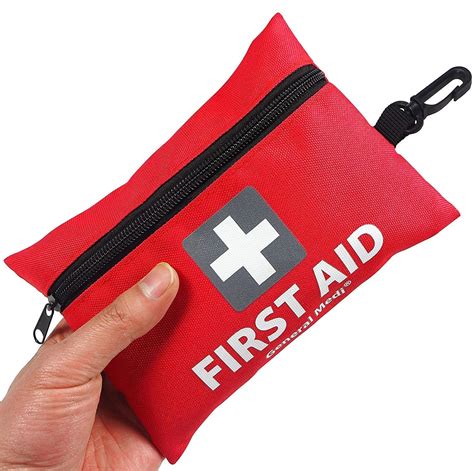 Mini first aid kit ideas using an empty makeup palette