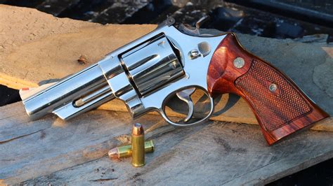 Hunter holding up his Model 29 revolver