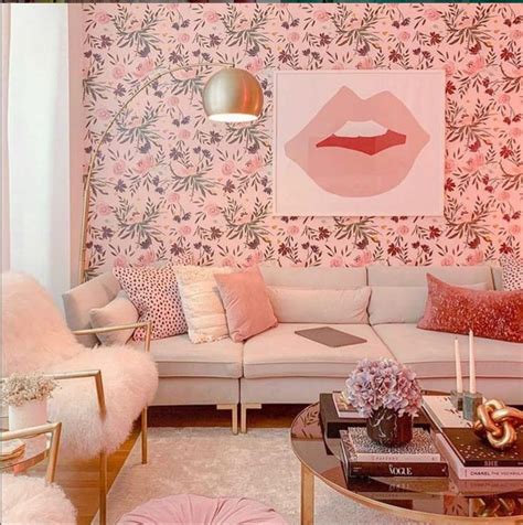 Monochromatic pink and white interior design