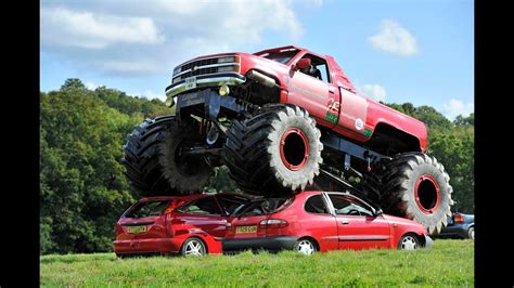 Monster Truck Crushing Cars