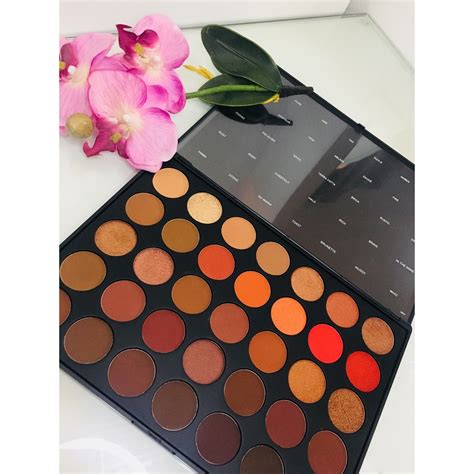 Morphe 35O2 Palette Look 3