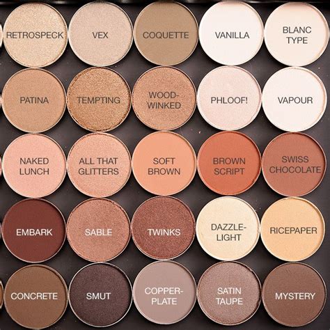 Neutral shades eyeshadow