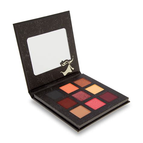 Night Before Christmas Eyeshadow Palette Packaging