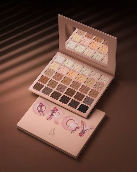 Orgy Eyeshadow Palette Look 10