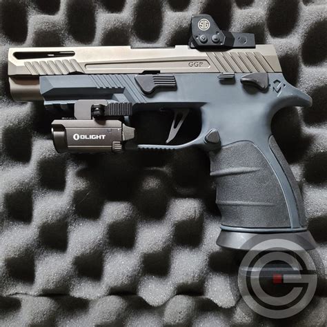 Sig Sauer P320c safety features