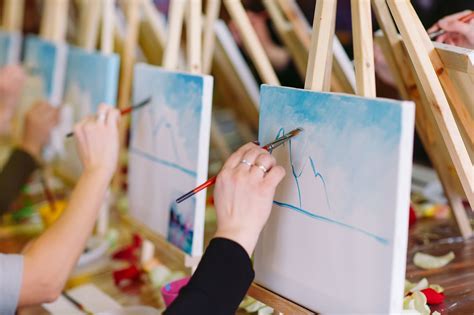 Painting classes at Pinot's Palette