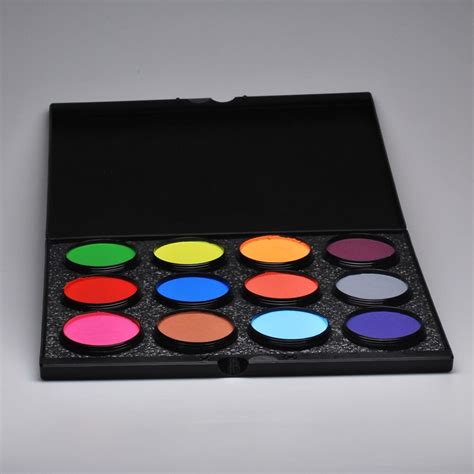 Paradise Makeup AQ 12-Color Palette