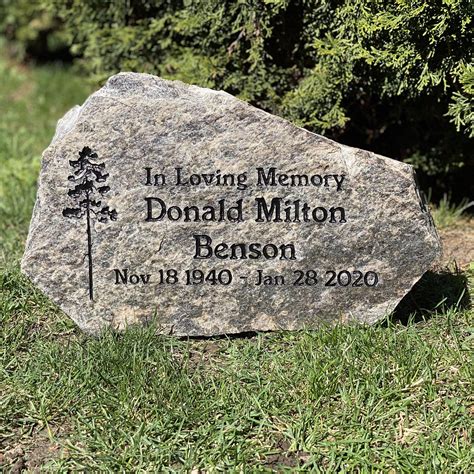 Example of a personalized memorial