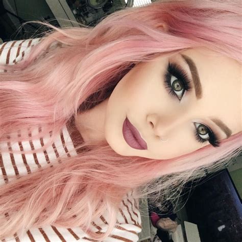 Pink and Gray Beauty Inspiration