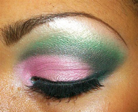 Pink and Green Makeup