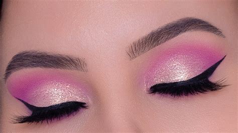 Pink eye shadow look for everyday