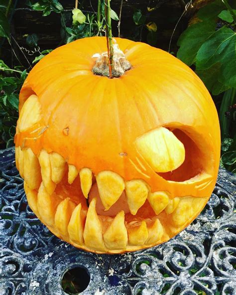 Pumpkin carving ideas for kids