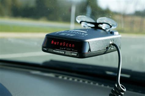 Radar detector installation