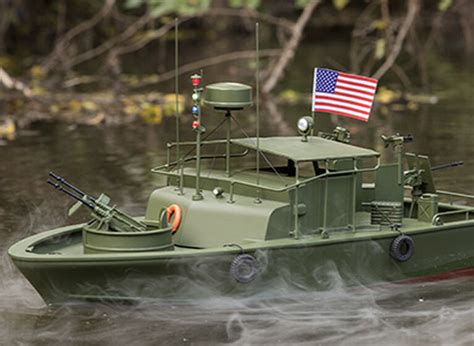 Benefits of Radio Controlled Military Boats