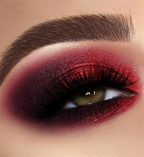 Red Eye Makeup