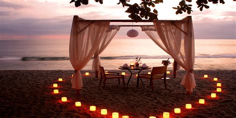 Romantic Sunset Dinner