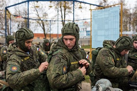 Russian soldiers training and military exercises