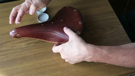 Saddle maintenance